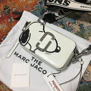 NWT MARC JACOBS x PEANUTS Collaboration "Snoopy" Snapshot Crossbody Bag